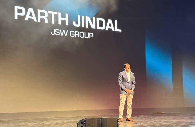 JSW's Maharashtra EV Factory to Build 15,000 Electric Trucks and Buses