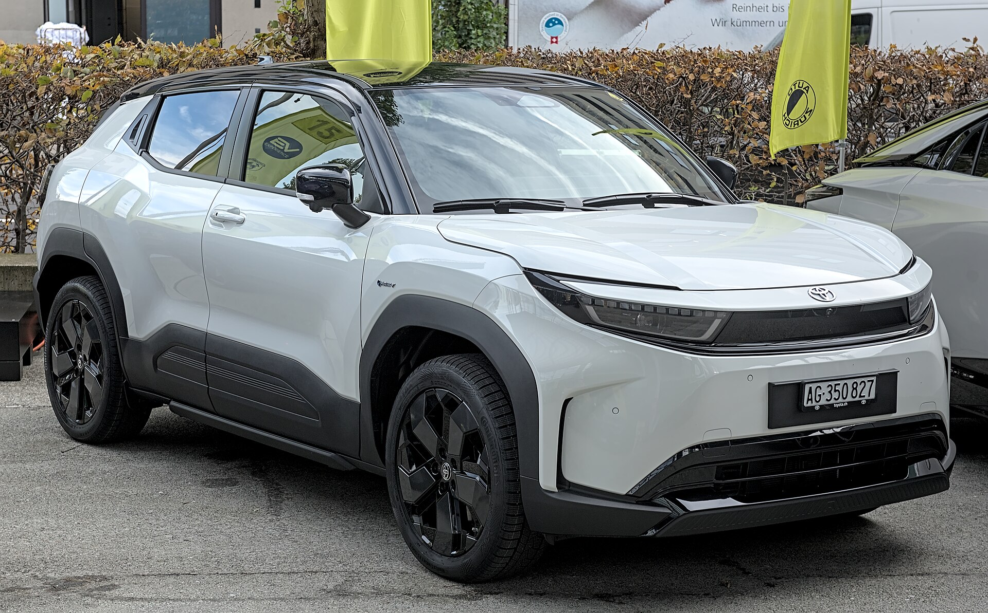 Toyota Urban Cruiser Ebella