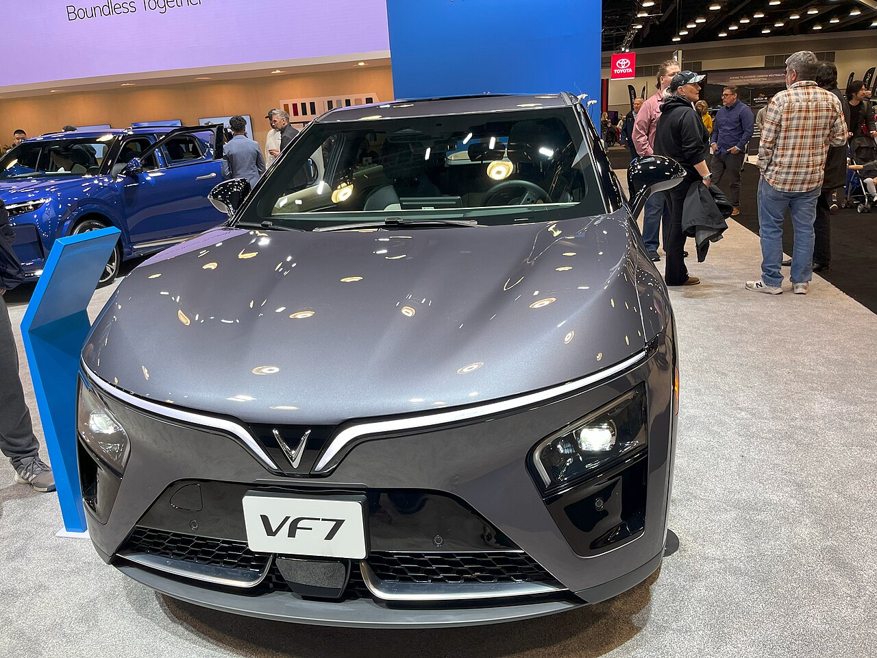 VinFast VF7 Earth 59.6kWh FWD